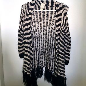 Daytrip from Buckle Knit Soft Cardigan